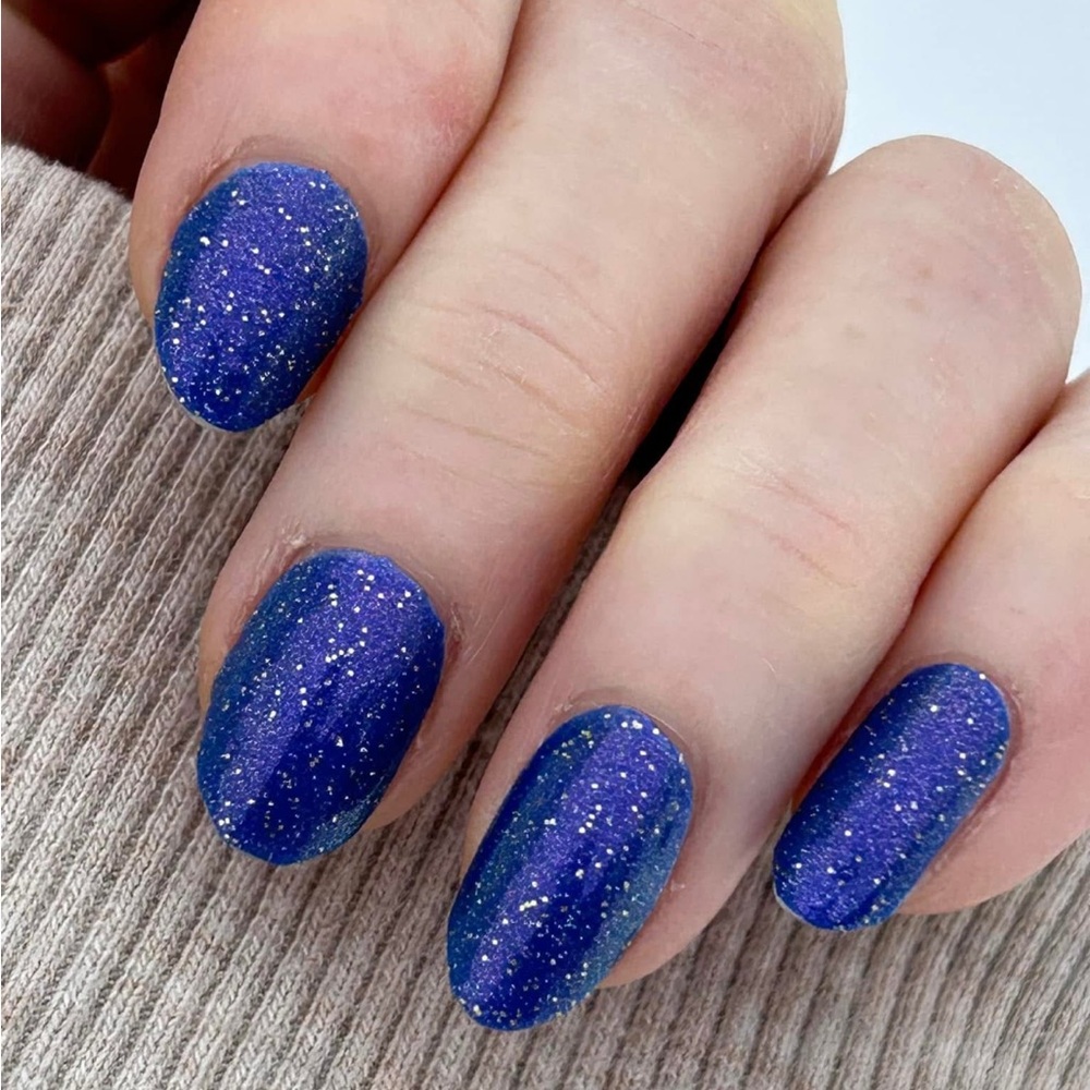 *Exclusive* Color Street: Cobalt Cascade | Blue Holographic Glitter Summer - Picture 2 of 13